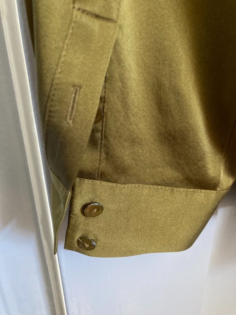 Eileen Fisher Stretch Silk blouse in Olive Size L - Picture 6 of 6